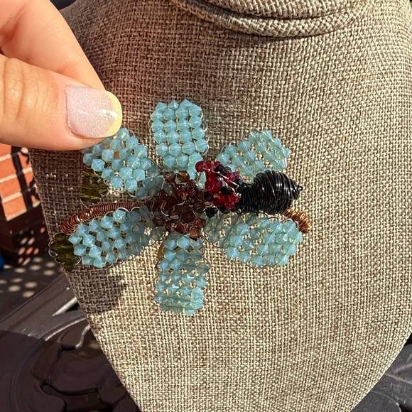 Mindy Lam Turquoise Brooch with LadyBug - Picture 1 of 2